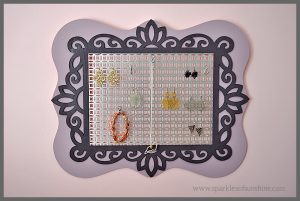 Make an easy DIY Jewelry Organizer in just 5 simple steps. Find out how at Sparkles of Sunshine.