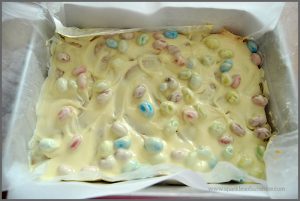 Get your taste buds ready for this yummy Easter Biscoff Bark recipe at Sparkles of Sunshine!