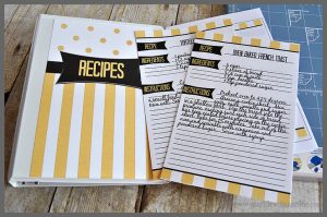 Recipe Binder Organization- Get your free printables to put together your very own Recipe Binder at Sparkles of Sunshine