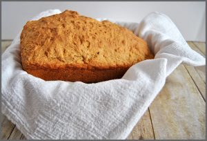 Quick and easy beer bread recipe using only 3 ingredients. Get the recipe at Sparkles of Sunshine!