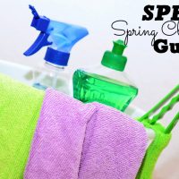 Want to get your Spring cleaning done in a short amount of time? Use this Speed Spring Cleaning Guide to deep clean your home in just one day!