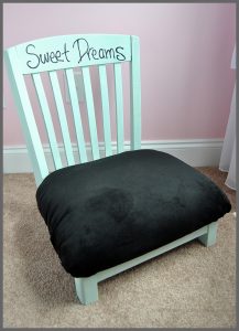 Have an old chair seeking a new purpose? Check out this easy Upcycled DIY Pet Bed at Sparkles of Sunshine!