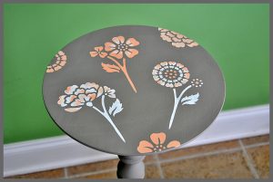 Let this stenciled plant stand makeover at Sparkles of Sunshine inspire you to update some old furniture pieces from your home today!