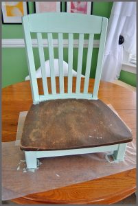 Have an old chair seeking a new purpose? Check out this easy Upcycled DIY Pet Bed at Sparkles of Sunshine!