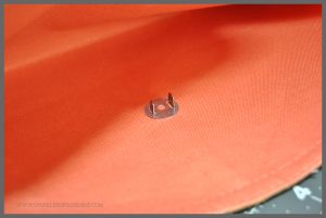Learn how to make an easy sew clutch from a kitchen placemat at Sparkles of Sunshine!