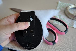 Check out this frugal gift idea, it's genius! Repurpose a picture frame into something useful...a pin cushion!