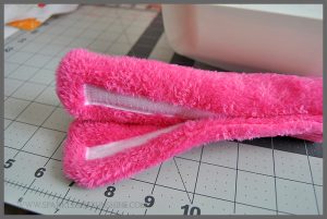 Learn how easy it is to make a seat belt cover with the simple sewing tutorial at Sparkles of Sunshine.