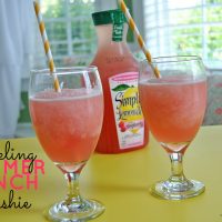 Celebrate summer with this tasty, refreshing beverage. Get the recipe for the Sparkling Summer Punch Slushie today at Sparkles of Sunshine!