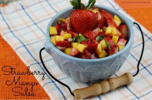 Enjoy the sweetness of strawberry and mango flavors with a little jalapeno kick in this tasty recipe for Strawberry Mango Salsa at Sparkles of Sunshine.