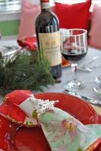 Don't stress over holiday gatherings this year. Instead, use The Simple Gal's Guide to Easy Holiday Entertaining and make hosting parties and dinners a breeze!