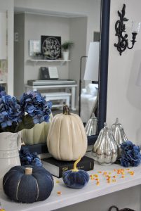 It may be easier than you think to add fall touches to your home. Check out these 7 simple ways to spruce up your home for fall.