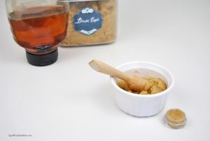 Keep your lips super kissable soft with this easy recipe for a sweet honey & brown sugar homemade lip scrub you can make yourself. Save money & pamper yourself at the same time!