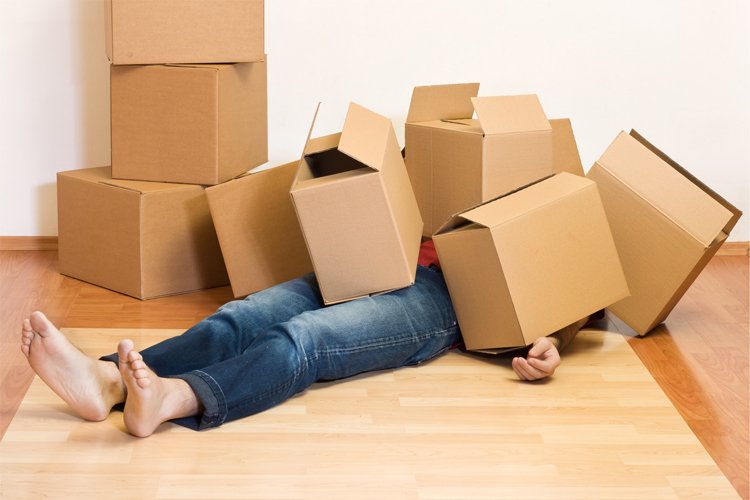 Moving day can be hectic. You've got a lot on your mind and it's easy to get stressed out. Learn 9 ways you can make moving day less stressful for you and your family.