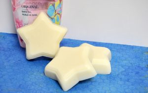 Want to keep the bugs at bay while moisturizing your skin? These bug repellent lotion bars are simple to make and use and will the bugs away this summer.